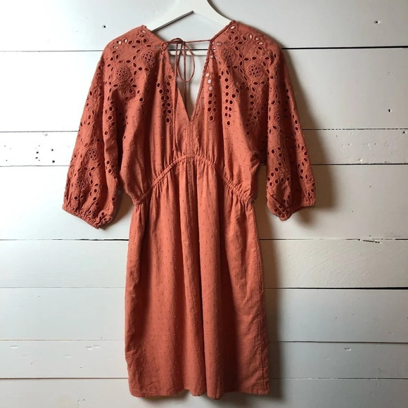 NWT Terracotta Love Stitch Eyelet Dolman Sleeve Dress Size Small - Picture 5 of 6